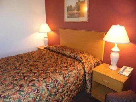 Herington Inn And Suites Extérieur photo